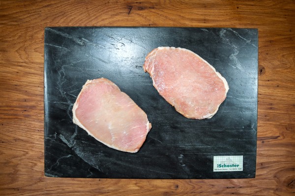 Schnitzel aus dem Schweinelachs vom Strohschwein